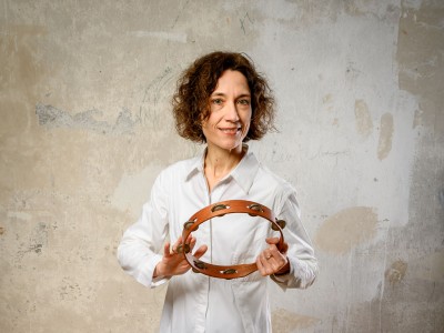 Heilpraktikerin in Kronberg - Therapien durch Singkreis oder als Gruppen mit Monika Simone Schuster